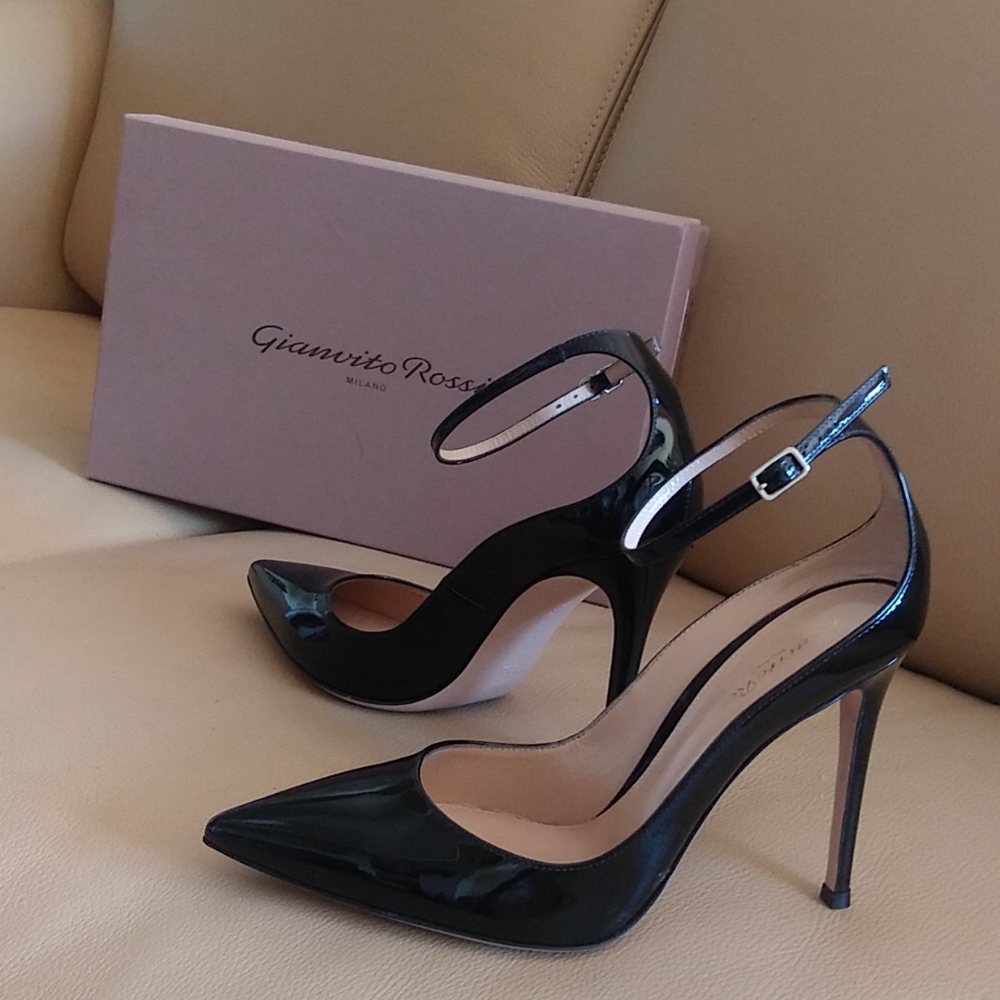 Gianvito Rossi ankle strap pumps